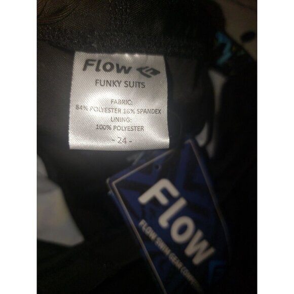 𝅺NWT Flow Gear Competitive Swim Suit Youth Sz 24 Black - Picture 3 of 3